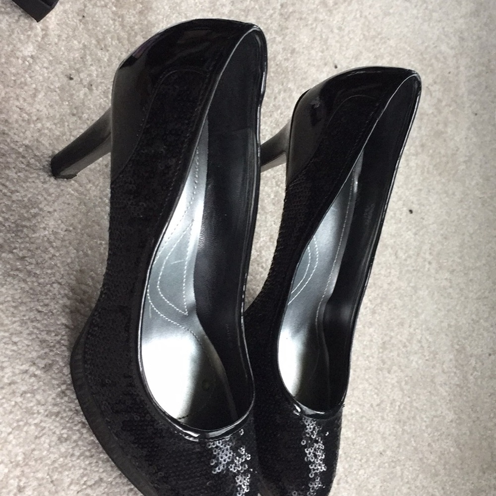 Tahari sequin heels